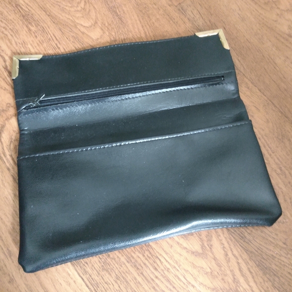 3/$15 Black clutch bag - Picture 2 of 9